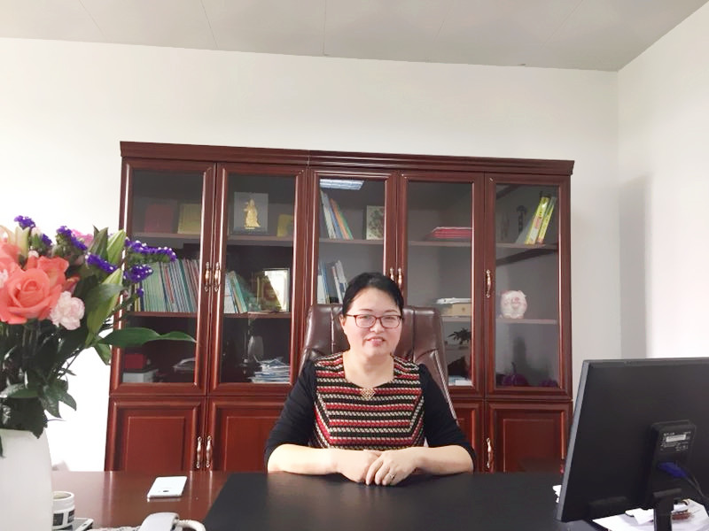 ����ף�R��˾�����L����Ůʿ��Ƹ�顰�B�T���̄�(w��)���ҡ�