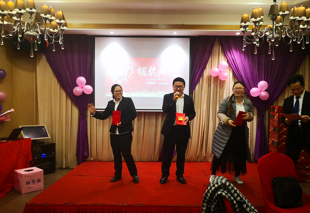 ��� �T������ʢ��